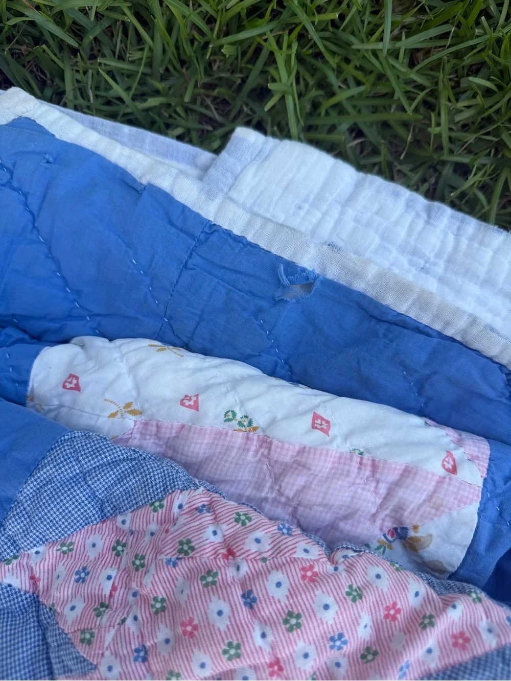 handmade large pinwheel quilt